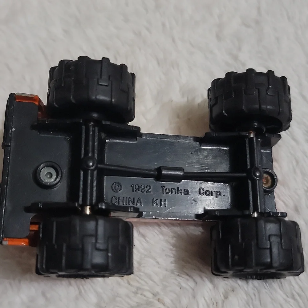 Vintage 1992 Tonka Mini Truck Construction Dirt Mover